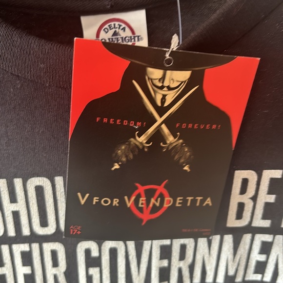 Vintage V is for Vendetta promotional tee - Picture 5 of 6